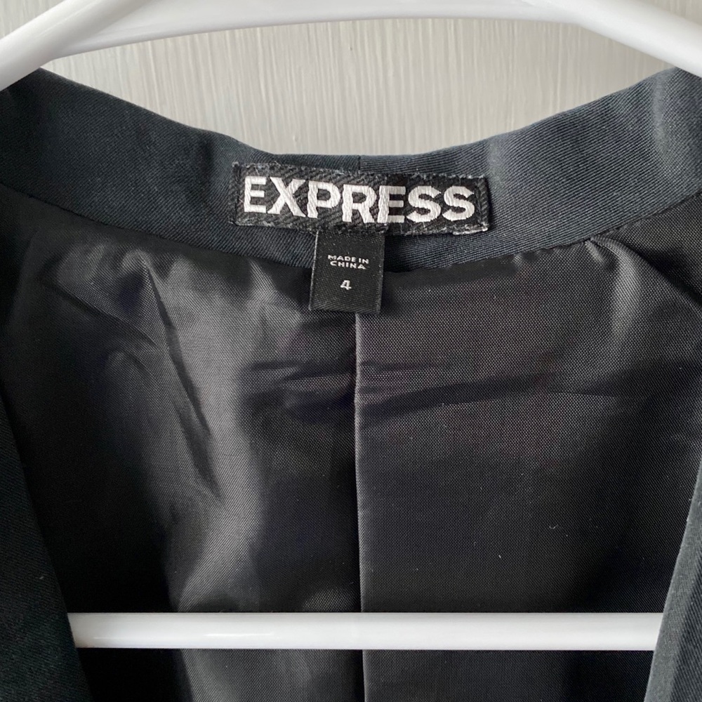 Express Blazer - Picture 2 of 3